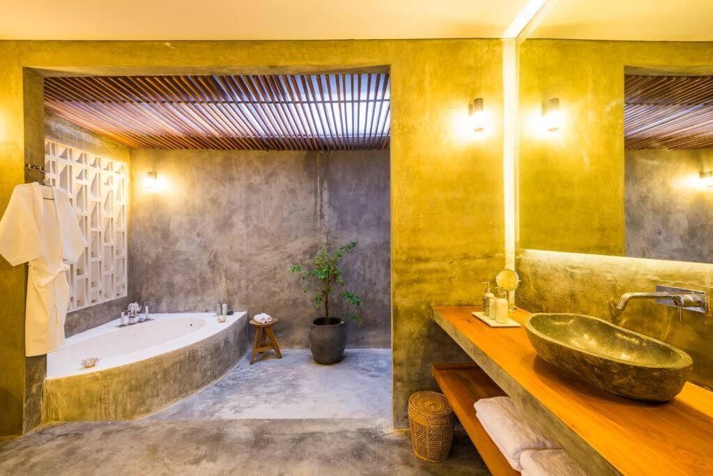 Romantic - Stylish - High End 1Br Villa Canggu Exteriör bild